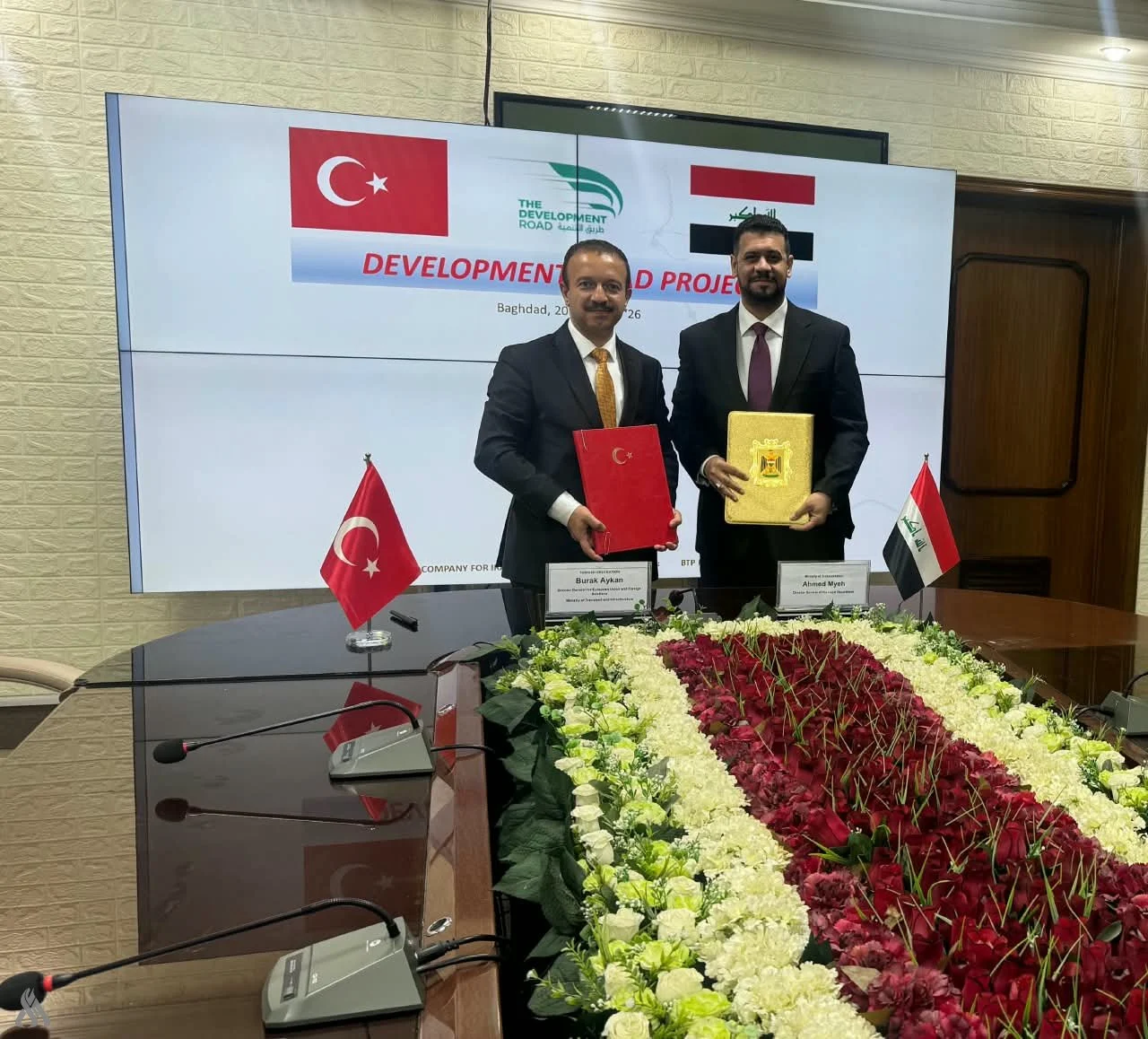 النقل: إنجاز محضر الاجتماع الثاني مع تركيا تمهيداً لاتفاقية طريق التنمية » وكالة الانباء العراقية (واع)